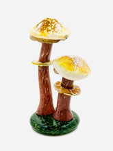 Load image into Gallery viewer, Mushroom Sculpture