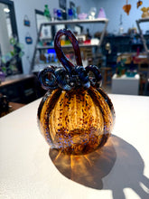 Load image into Gallery viewer, Pumpkins