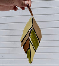 Load image into Gallery viewer, Fused Glass Fall Leaves